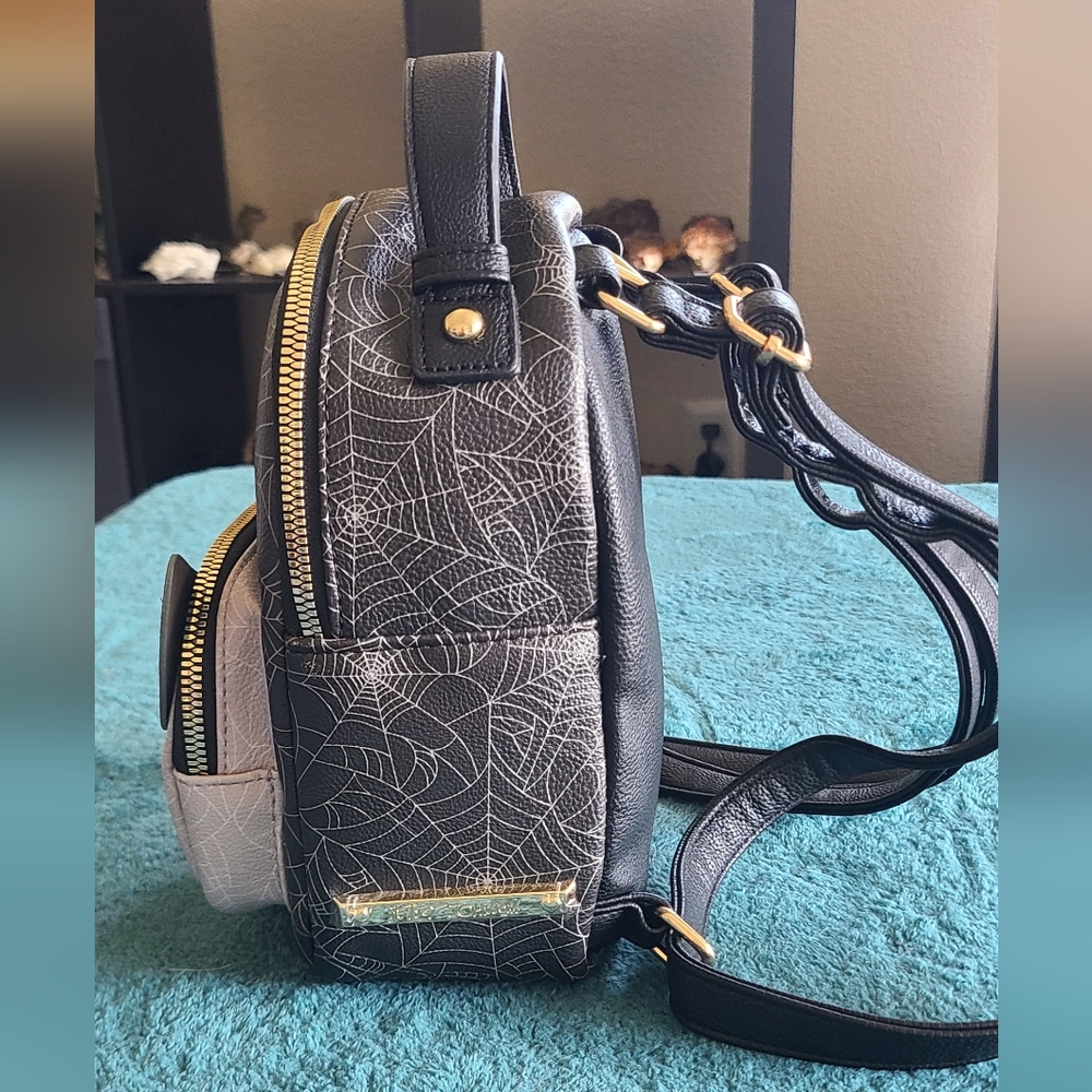 NWT Betsey Johnson Spider Web Cat Backpack - Picture 4 of 14